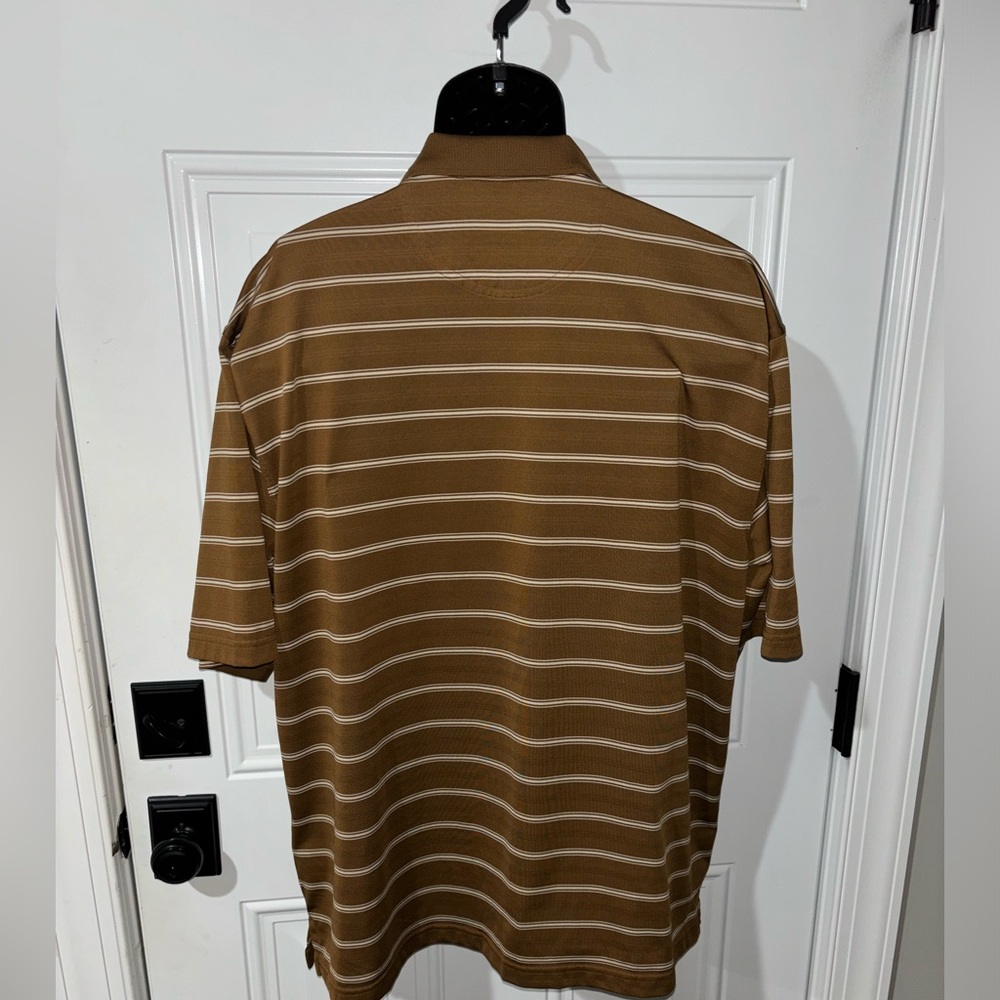 Oxford Golf Men's Sz XL 100% Polyester Brown Striped Shirt Length 31", Chest 25" - Picture 3 of 6